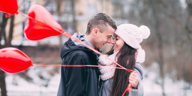 20 Fun-filled Winter Date Ideas to Cozy Up With Your Loved One